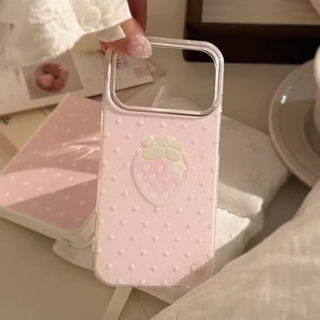 S75495 いちごミルキードットiPhoneケース