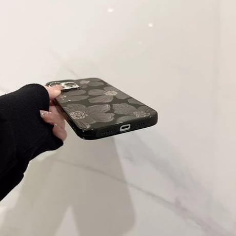 【即納商品】S72730 ブラックフラワーiPhoneケース
