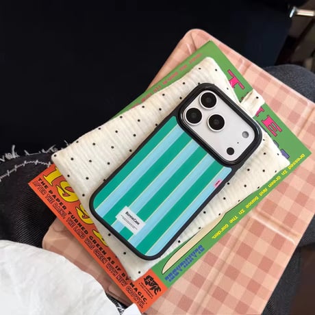 S75688 カラフルストライプiPhoneケース