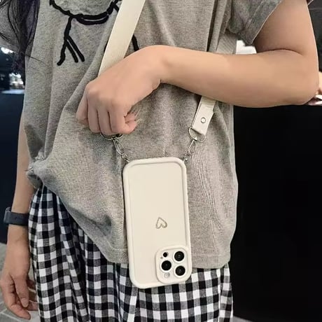 K23085 ミニハートワンポイントストラップ付きiPhoneケース