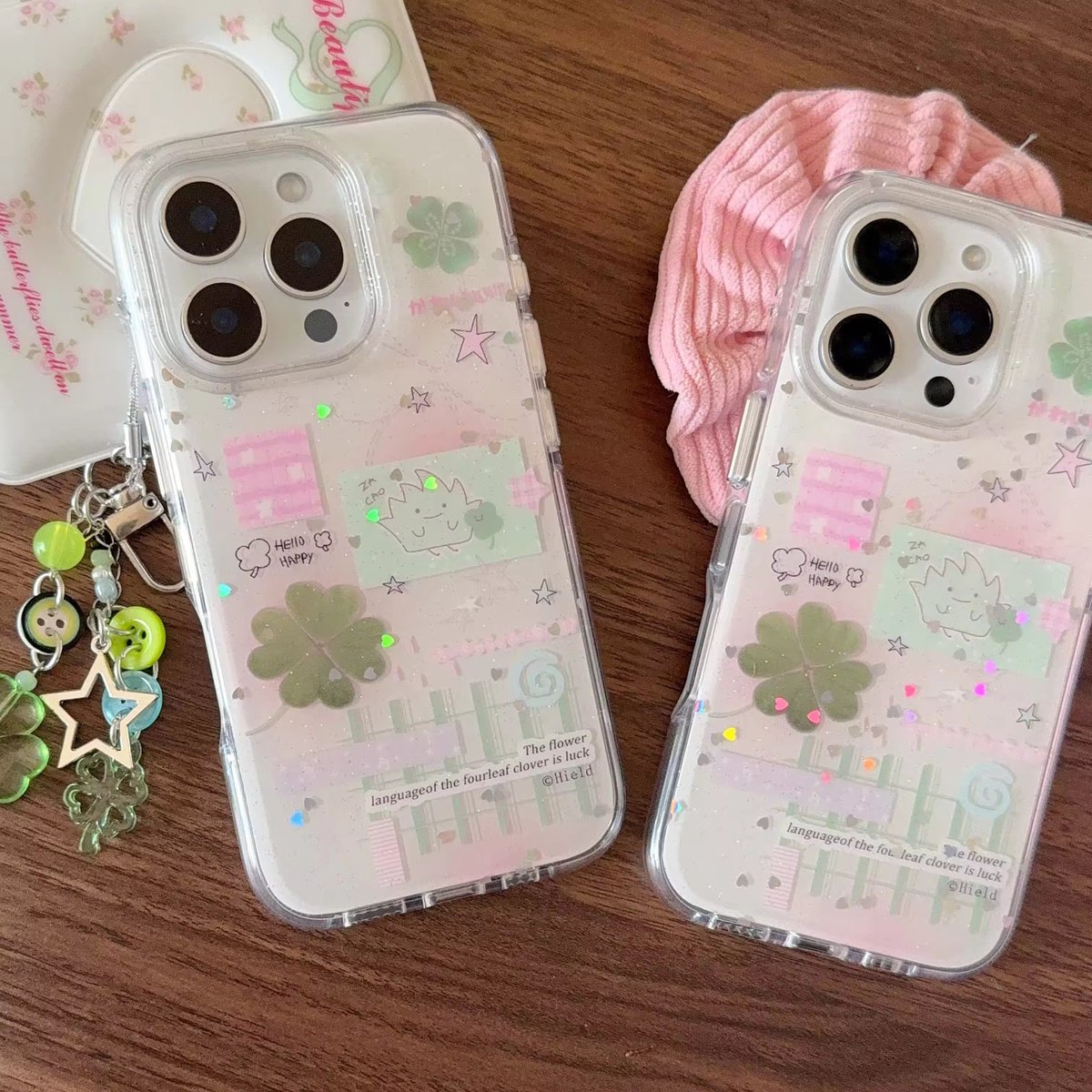 S74786 ラッキークローバーチャーム付きiPhoneケース | nanomita