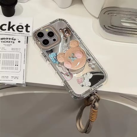 K23168 くまちゃんソケット＆ハンドストラップ付き iPhoneケース