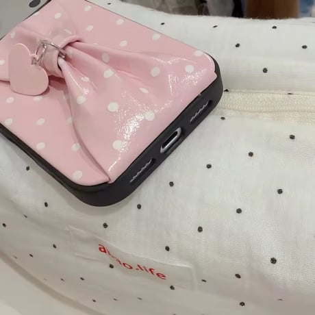 K23034 ドットリボン ハートチャーム付き iPhoneケース