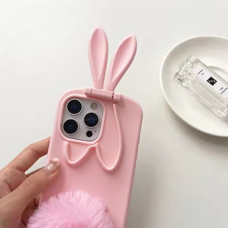 S75463うさみみファーポンポンiPhoneケース