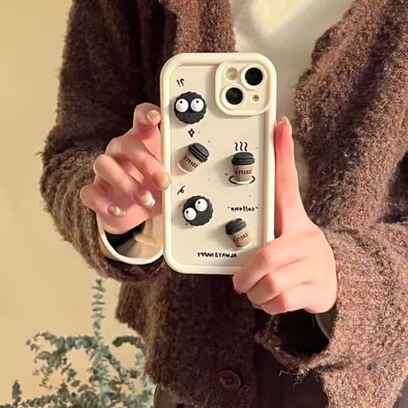 S74333 もくもくコーヒーとふわもこたちのiPhoneケース