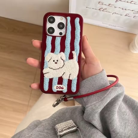 K22898 ふわもこわんちゃんストラップ付きiPhoneケース