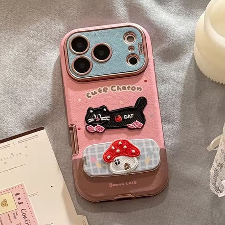 K23051 キャラクター刺繍風スタンド付きiPhoneケース