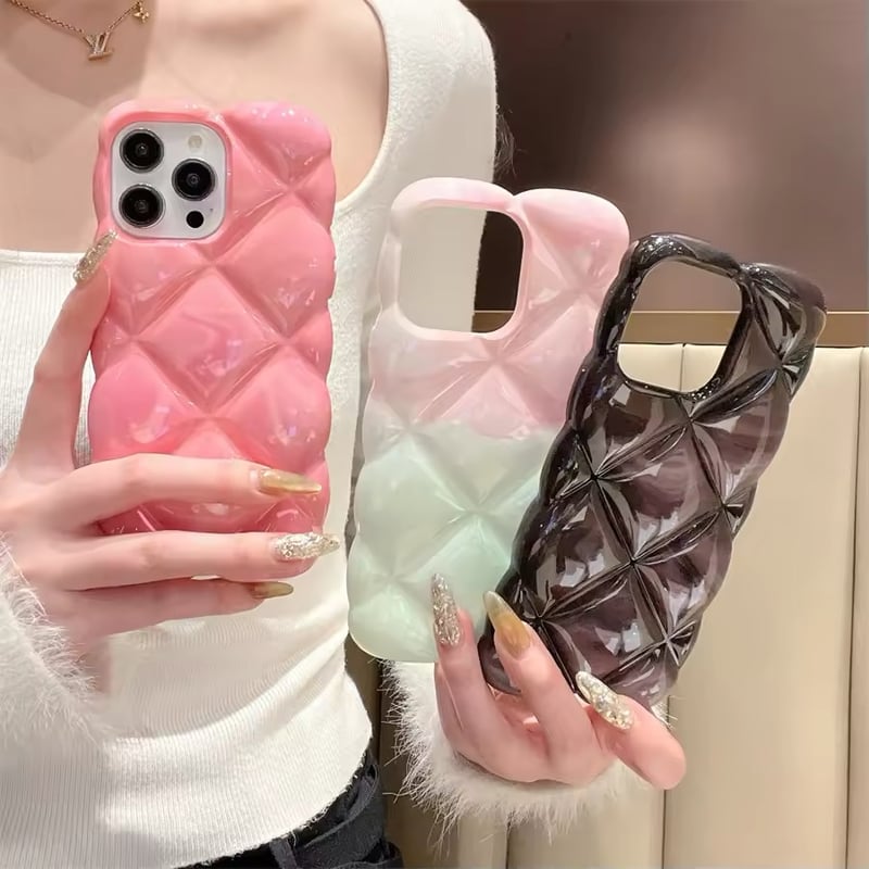 バーバリー ケース TB ファスナー キルティング エルモア メンズ トラベル＆テックアクセサリー | Burberry®