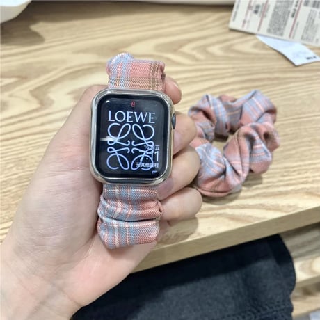 N00133 チェック柄シュシュApple Watchバンド
