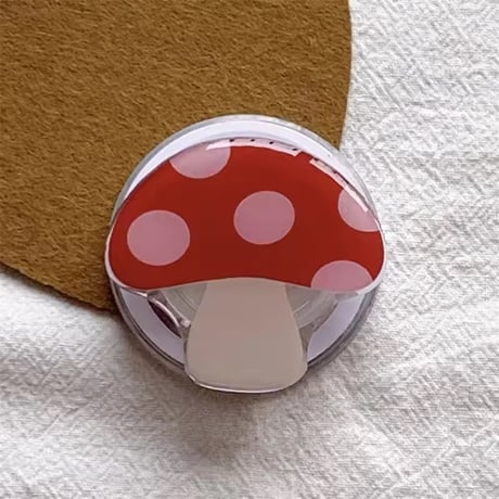 P0372 きのことさくらんぼのMagSafeグリップ