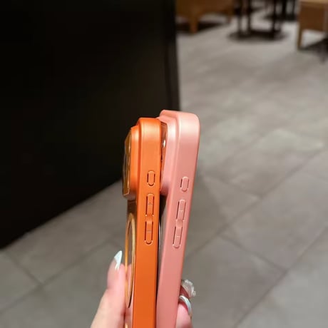 S75532 グリッターMagSafe対応iPhoneケース