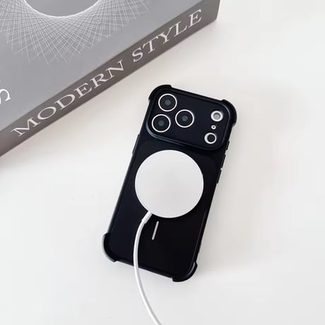S75588 カラーフレームMagSafe iPhoneケース