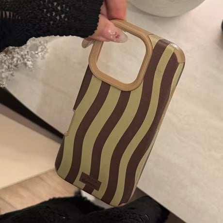 S75092 カームライン iPhoneケース