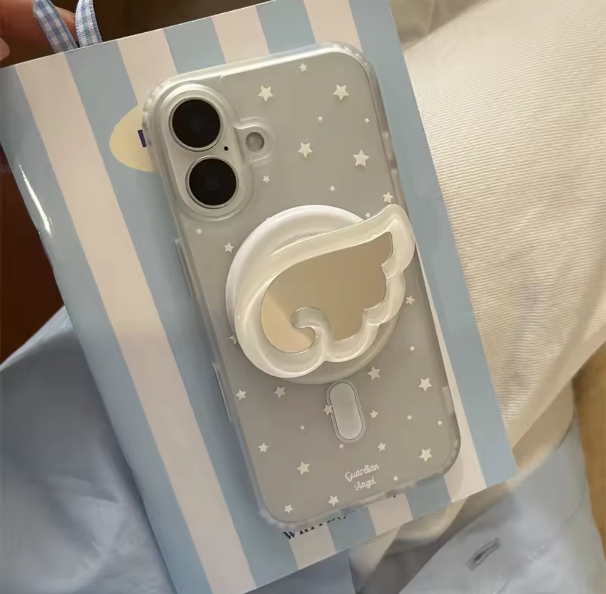 K22723 天使の羽ミラー付きiPhoneケース（MagSafe対応） | nanomita