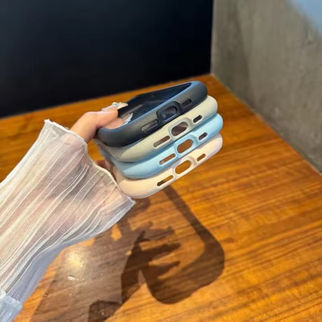 L62230 くすみカラーのマットフレームiPhoneケース