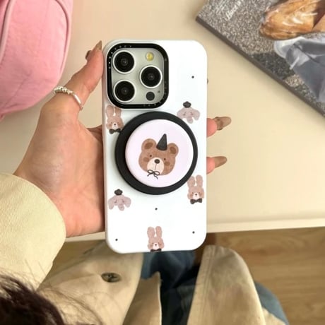 K22737 ぼうしぐまとうさちゃんのiPhoneケース（MagSafe対応）