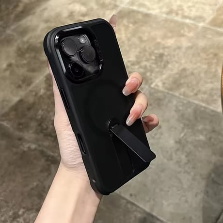 K22911 スタンド付き MagSafe対応ケース