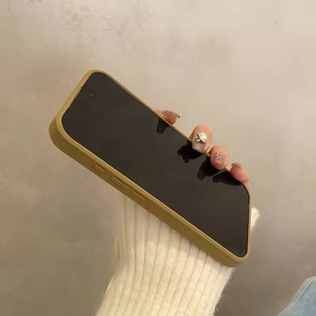 S74466 もこもこアニマル刺繍iPhoneケース