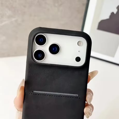 K22960 ニット帽ダックスのおさんぽ iPhoneケース（カード収納付き）