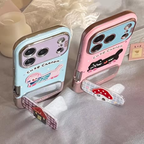 K23051 キャラクター刺繍風スタンド付きiPhoneケース