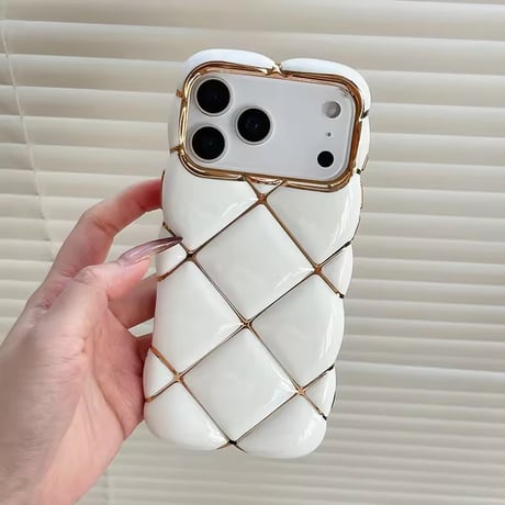 S75281 ゴールドラインキルティング 風iPhoneケース