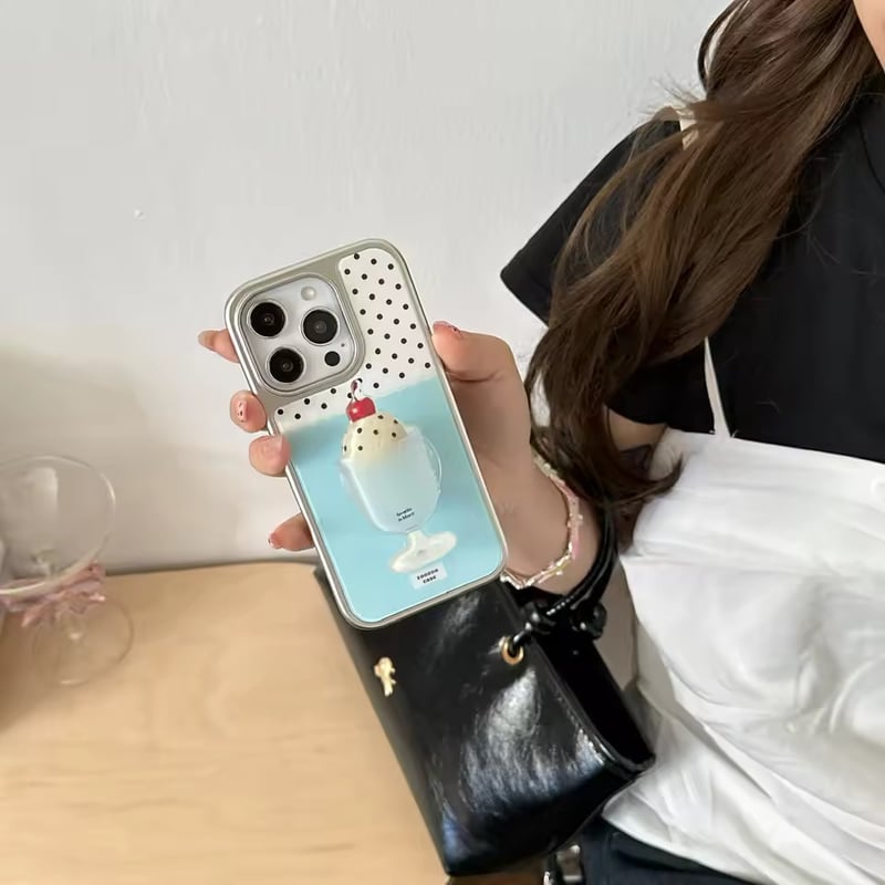 K22907 クリームソーダサンデー iPhoneケース | nanomita