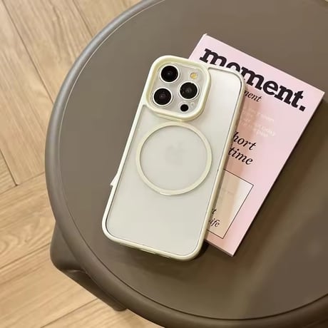 L62234 MagSafe対応フチカラークリアiPhoneケース