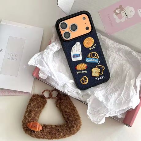 K23018 ベーカリーモチーフ 刺繍デニム風iPhoneケース