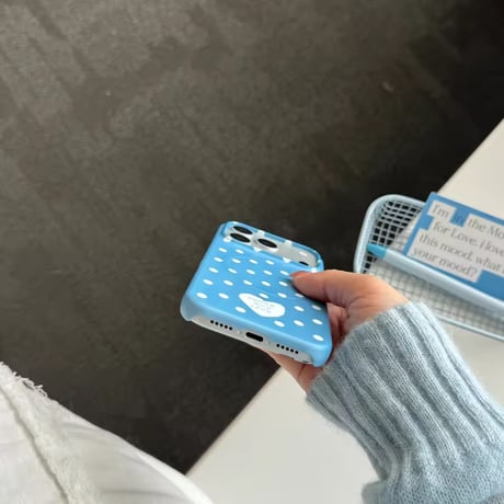 K23106 ハートMagSafeグリップドットiPhoneケース