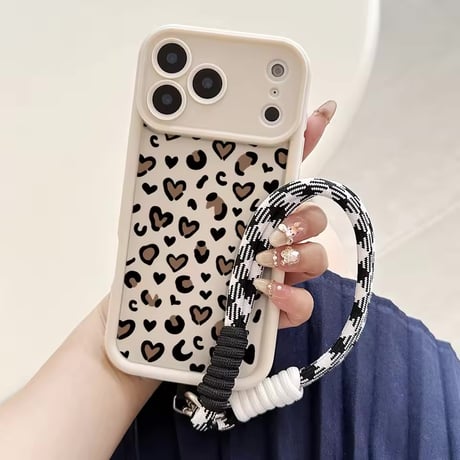 K23029 ハートレオパード ハンドストラップ付き iPhoneケース