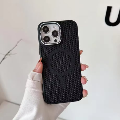 K22766 メッシュカメラスタンド付きiPhoneケース