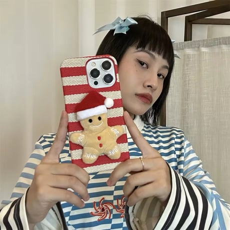 S74289 ふわふわジンジャーマンクリスマス iPhoneケース