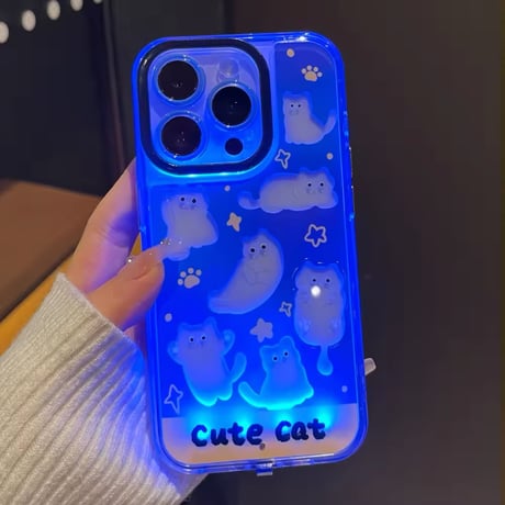 L62204 光るねこちゃんのiPhoneケース