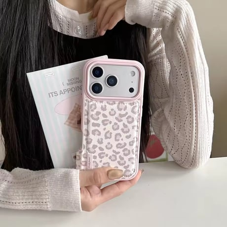 S75156 ピンクエッジ ガーリーアニマル柄 iPhoneケース