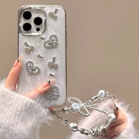 K22695 ビジューハートチェリーストラップ付きiPhoneケース