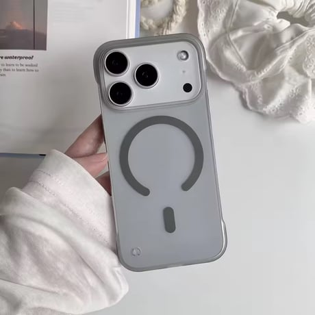 L62339 くもりクリア MagSafe対応 iPhoneケース