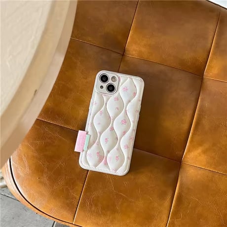 S75044 ふんわり小花のキルティングiPhoneケース