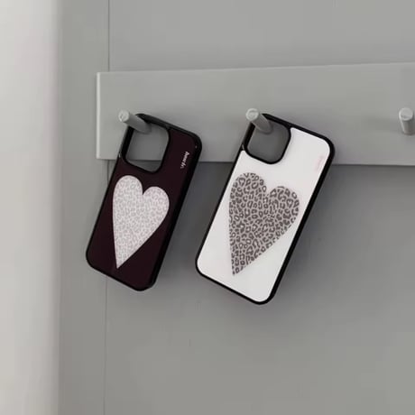 S74864 レオパードハートのiPhoneケース