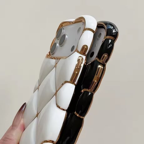 S75281 ゴールドラインキルティング 風iPhoneケース