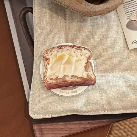 P0397 もぐもぐスイーツ MagSafeグリップ