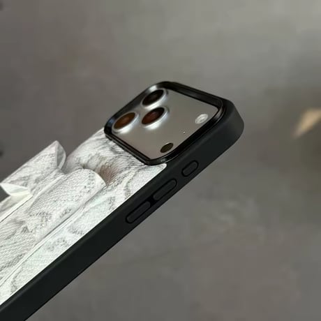 K23040 リボンバンド付きスネーク調iPhoneケース