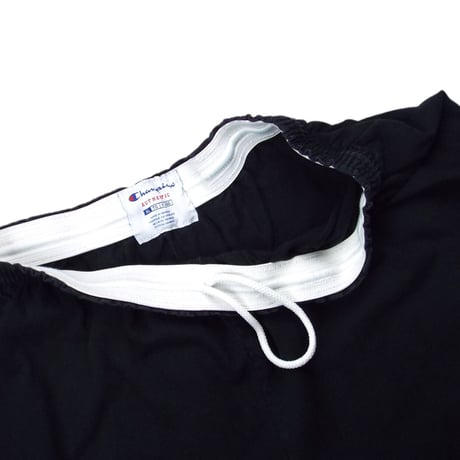 USED Champion COTTON WIDE SHORTS