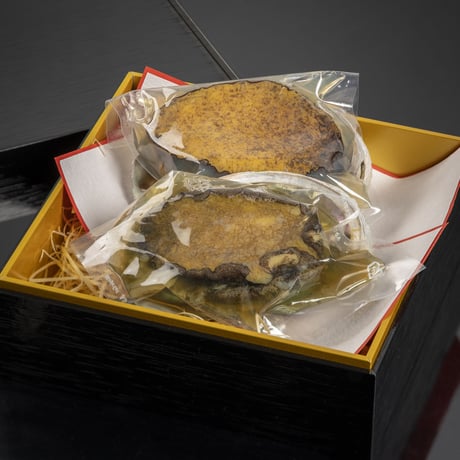 自家製蒸し鮑2個入り（韓国産養殖）