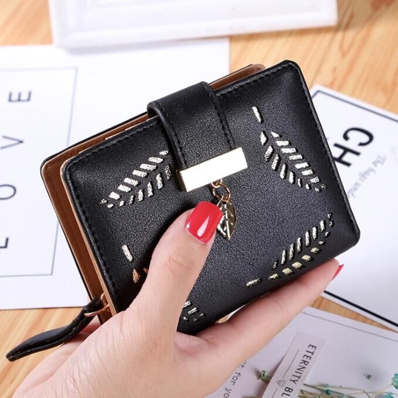 ハワイアン 折り財布 ボタニカル柄 チャーム付き 葉っぱ 高級感 ギフト