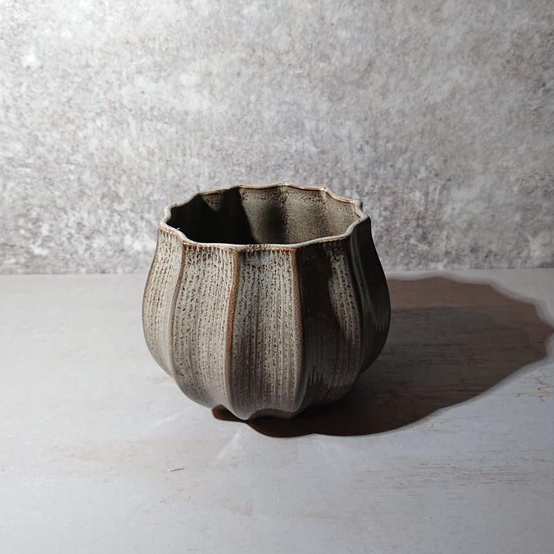 punpkin pot 鉢 鉢カバー 陶器 陶器鉢 受け皿付 | berries online punpkin pot 鉢 鉢カバー 陶器 陶器鉢 受け皿付 | berries online