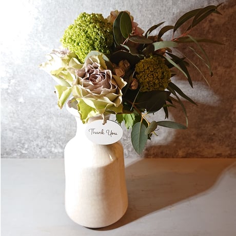 【ご要望多数につき延長】花ギフト  花 セット 切り花 プレゼント  贈り物　”小さなバラのブーケと花瓶”　くすみ　ローズ　バラ　ピンクベージュ　ニュアンスカラー