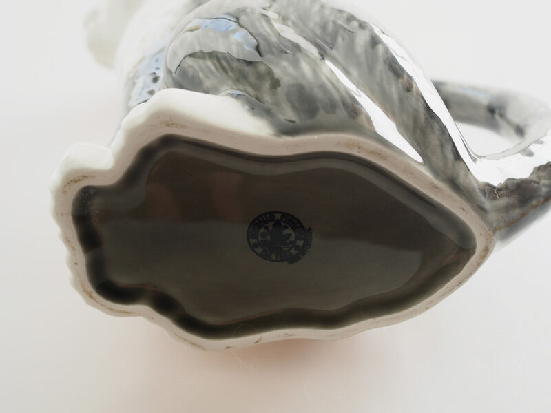 Bordallo Pinheiro / Cat Pitcher | 山と猫