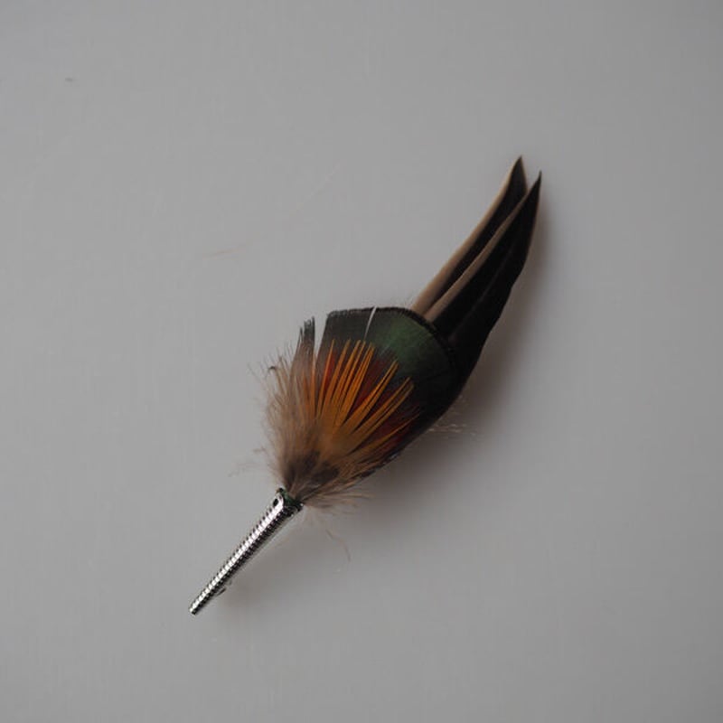 Franz Blumtritt & Söhne / Feather Brooch A | 山と猫
