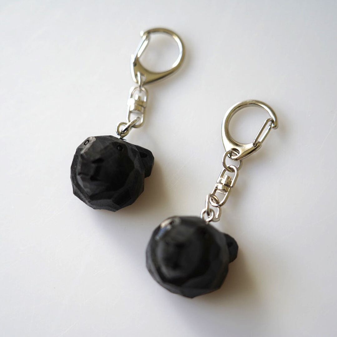 Maki Yoshida 熊チャーム　木彫り熊　熊マスク m59228672053_1.jpg?1752281231