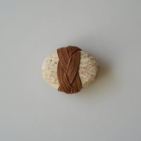WRAPPED ROCKS TOMEISHI S SZ341 | 山と猫
